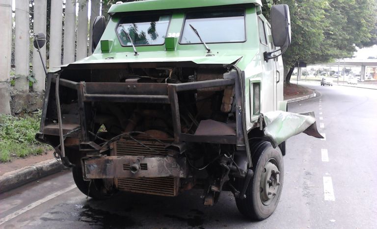 Acidente caminh�o da Rodoban 