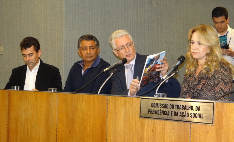 Audi�ncia P�blica na ALMG - Terceiriza��o