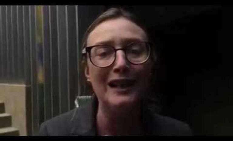 TEMER É DERROTADO EM PLENÁRIO