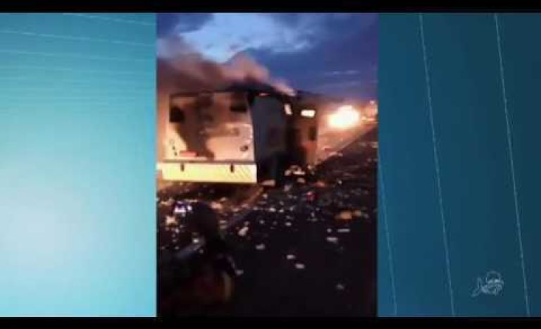 Quadrilha armada explode carro-forte em Aracati, interior do Cear�